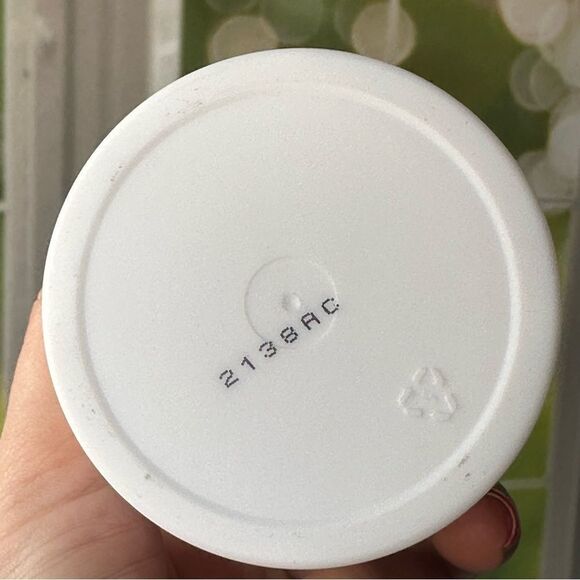 Drunk Elephant Lala Retro Whipped Cream - 50 ml USED - Picture 3 of 5